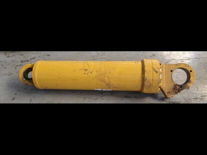 CAT 785 HOIST CYLINDER