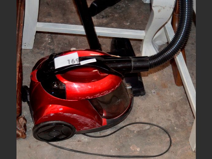 GENESIS CYCLO VAC WITH PIPE & ATTACHMENTS [Switches on, untested further]