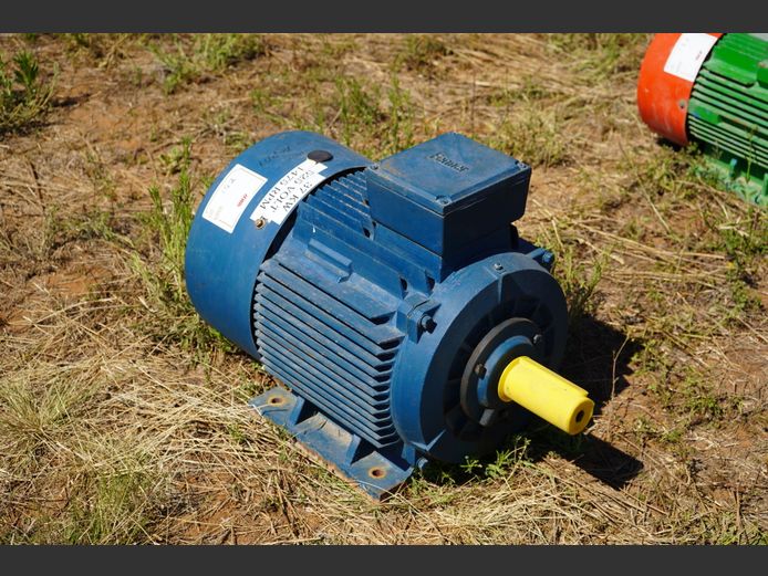 FENNER 37 KW 525 VOLT