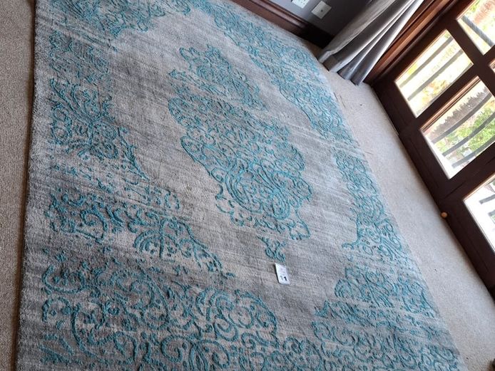 Turkish loose carpet