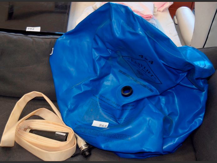 SEAGULL 4X4 EASY LIFT AIR JACK [Condition unknown]