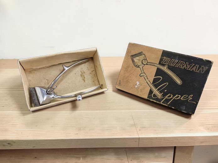 Vintage Burman Mechanical Manual Hair Clipper with Original Box