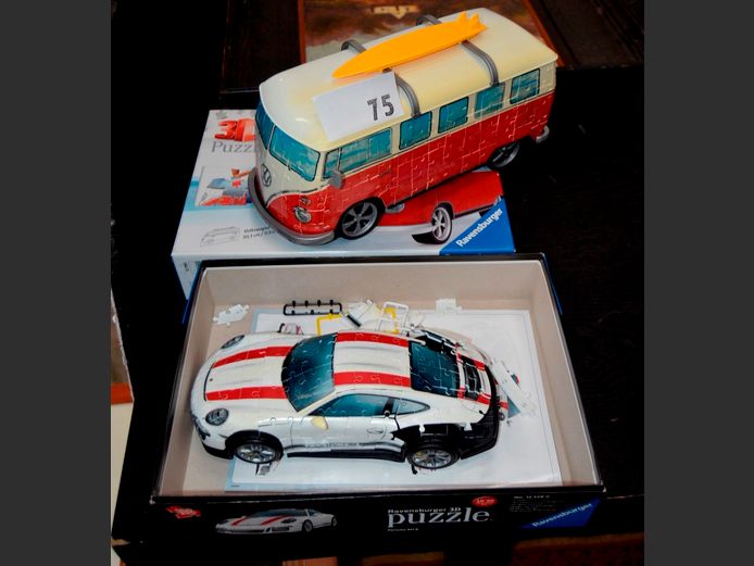 LOT OF 2 x 3D PUZZLES: VW T1 MINIBUS & A PORSCHE
