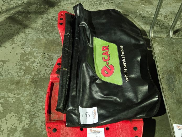 RED CREEPER AND FENDER COVER