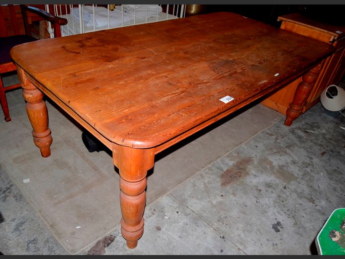 OREGON PINE 8-SEATER DINING TABLE, 210 x 108 x 76cm [Needs some TLC]