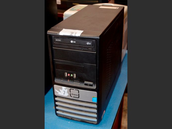 PROLINE INTEL PENTIUM DESKTOP COMPUTER [Dead]