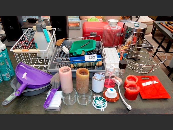 STAINLESS STEEL BATHROOM BIN, FRUIT BASKET, DRYING RACKS, etc