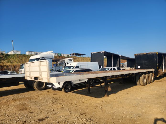 2019 MOTOR TRAIL 13.5 FLAT DECK SEMI- TRAILER
