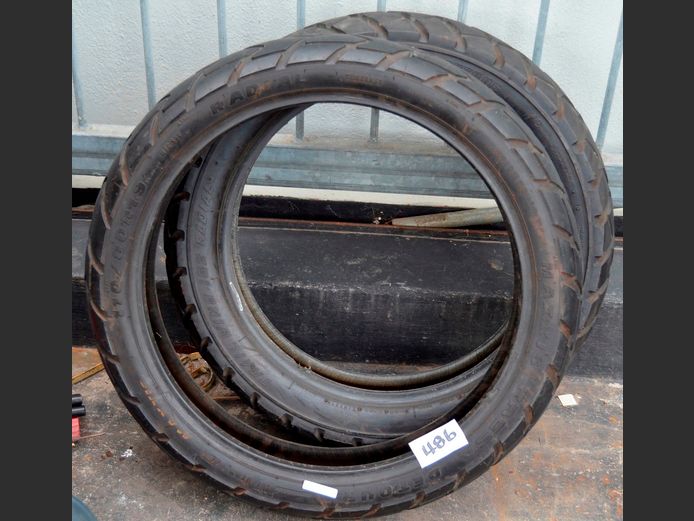 LOT: 2 x MOTORBIKE TYRES