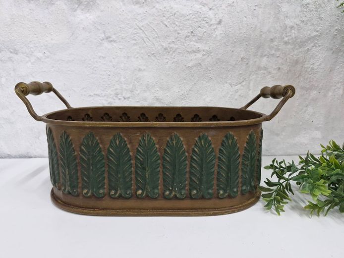 Decorative Metal Oval Storage Basket with Handles