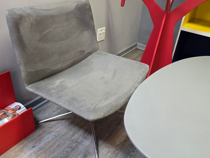 4 x Reception chairs