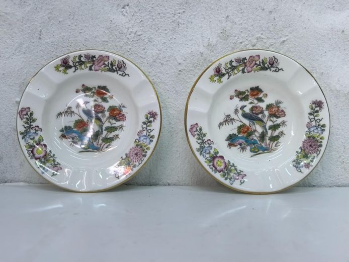 Pair of Wedgwood England Bone China Kutani Crane Ashtrays