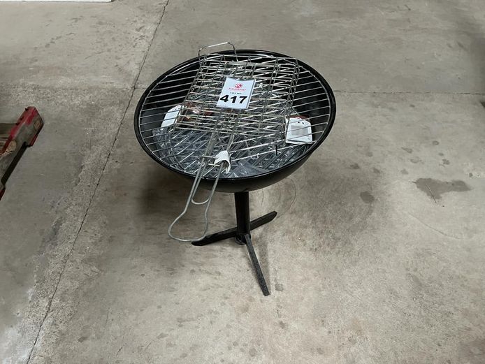 Kettle braai with grids