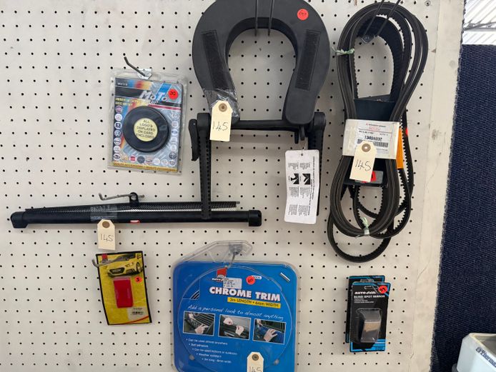 Lot of Randoms (12 Items) 