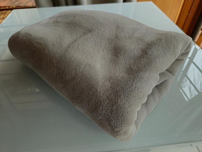 Woolworths Ultra-Soft Neutral Plush Fleece Throw (150cm x 130cm)