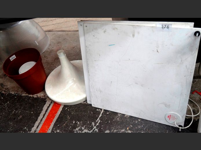 LOT: WALL PANEL HEATERS, PLANTER & UMBRELLA STAND [Untested]