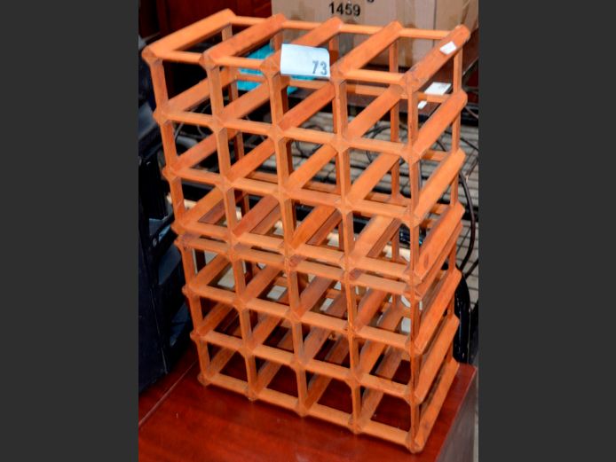 WOODEN 30-BOTTLE WINE RACK, 41 x 20 x 62cm