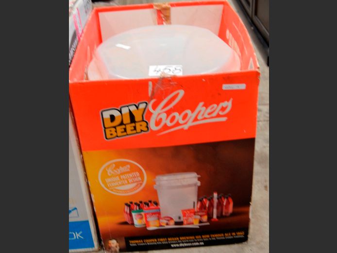 COOPERS D.I.Y. BEER KIT