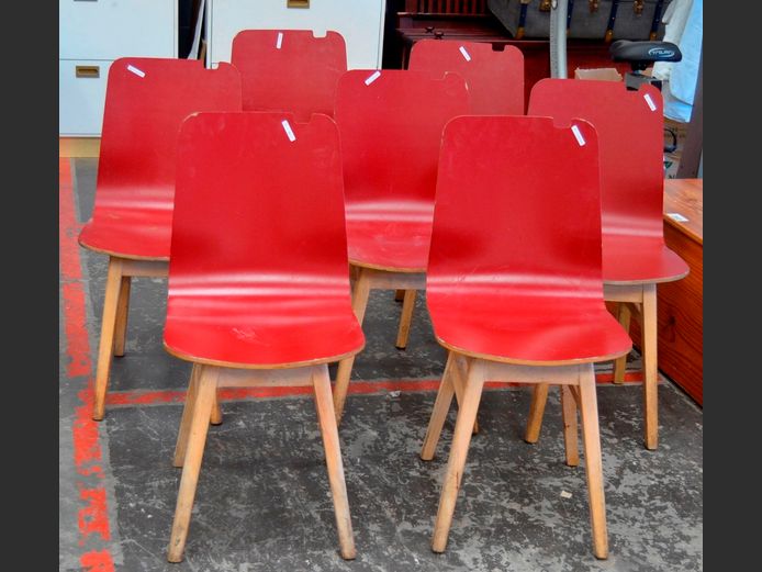 SET OF 7 RED WOODEN CHAIRS [Minor chips in places]