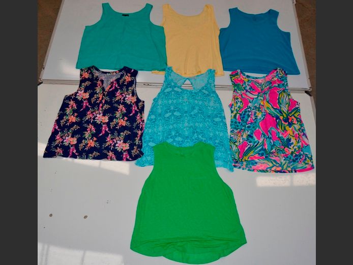 LOT OF 7 LADIES TOPS: NANETTE KELLER, CROFT & BARROW, FRESH PRODUCE, etc [Sizes XL & XXL]