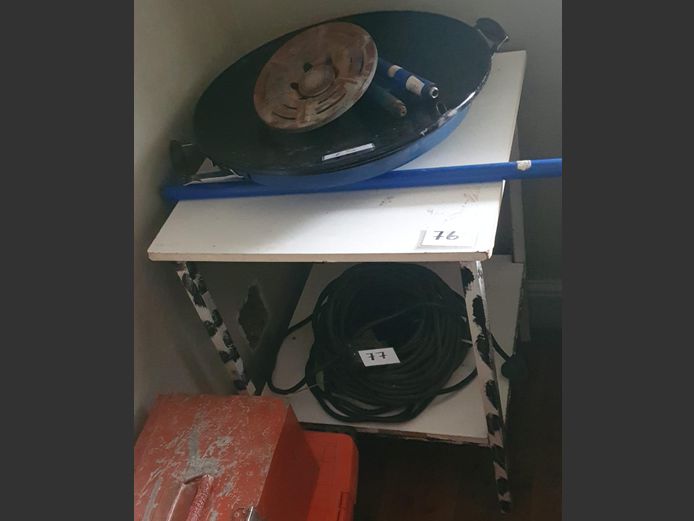 WHITE TOP WORK TABLE ON METAL BASE