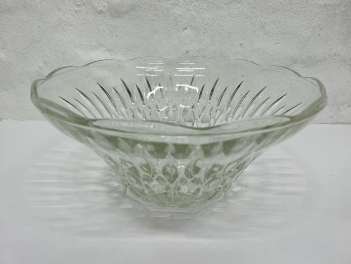 Large Vintage Scalloped Heavy Cut Glass Bowl