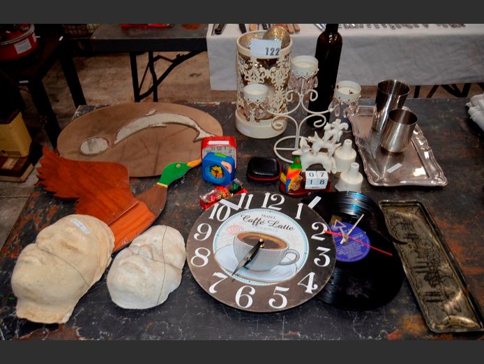 DECORATIVE BALLS, METAL CANDLE HOLDER, WALL CLOCKS, etc