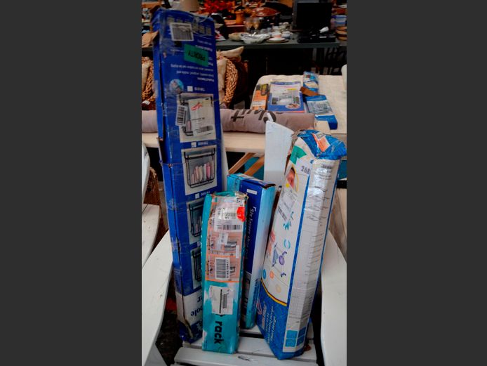 D.I.Y. DRYING RACKS & SHOE RACKS [Condition unknown]