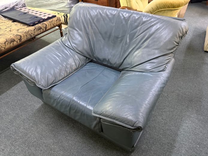 Green Genuine Leather Chair 