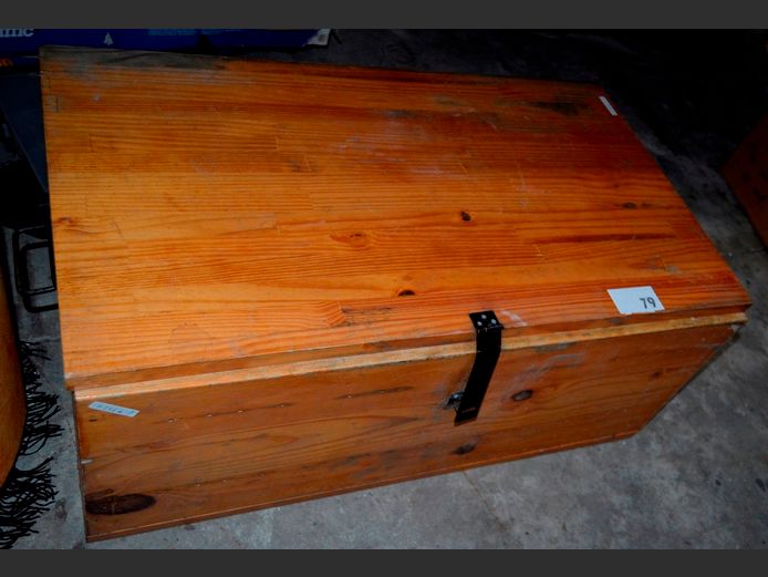 PINE TOY CHEST, 83 x 48 x 34cm