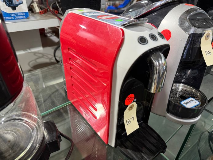 Vida E Caffe Pod Coffee Machine 