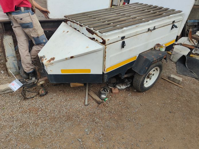 TRAILER - PAPERS AVAILABLE. DUPLICATES TO BE REQUESTED.