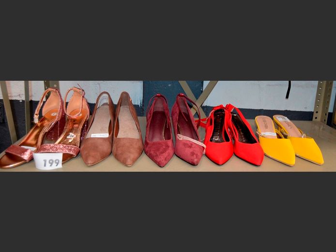CIARRA, BUTTERFLY & OTHERS: LADIES HEELS [Size 4]