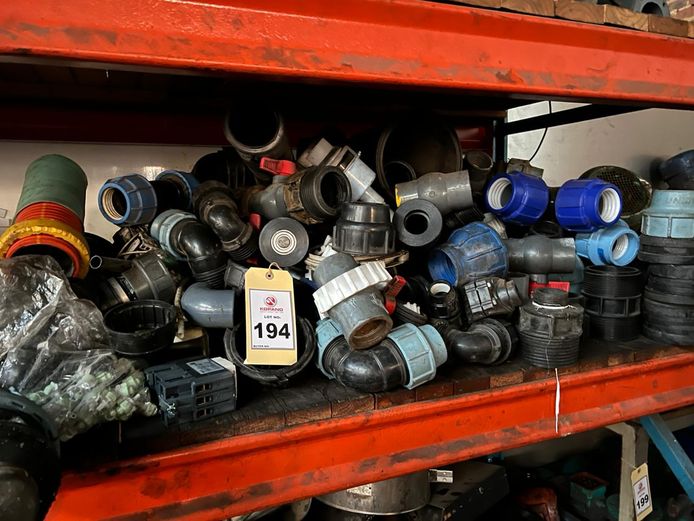 Lot pipe fittings