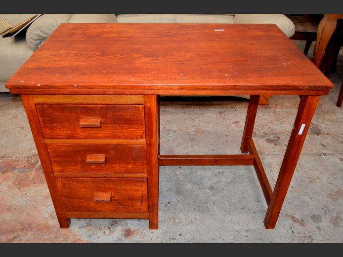 TEAK 3-DRAWER DESK, 107 x 66 x 79cm