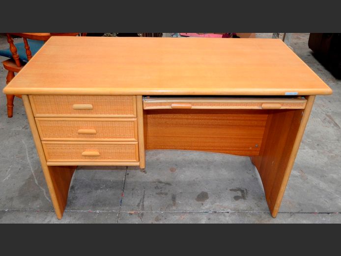 OAK FOIL 3-DRAWER COMPUTER DESK, 122 x 62 x 75cm