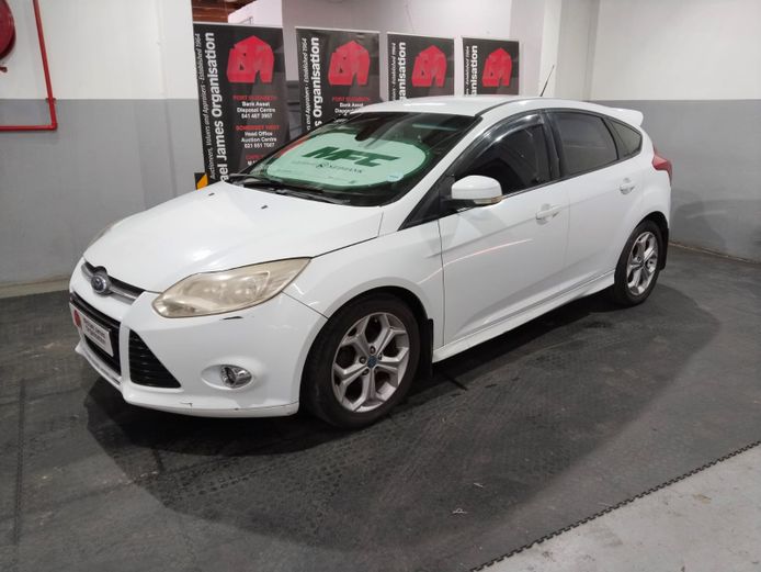 2013 FORD FOCUS 2.0 TDCi TREND POWERSHIFT 5DR KHP769EC