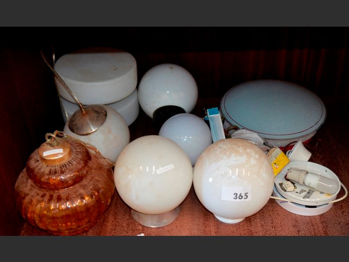 ASSORTED CEILING LIGHTS