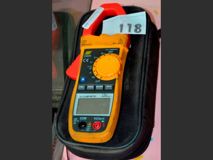 TOPTRONIC T2026 CLAMP METER [Untested]