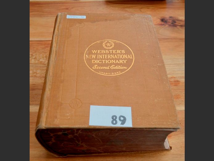 WEBSTER 1939 NEW INTERNATIONAL DICTIONARY, 24 x 14 x 31cm