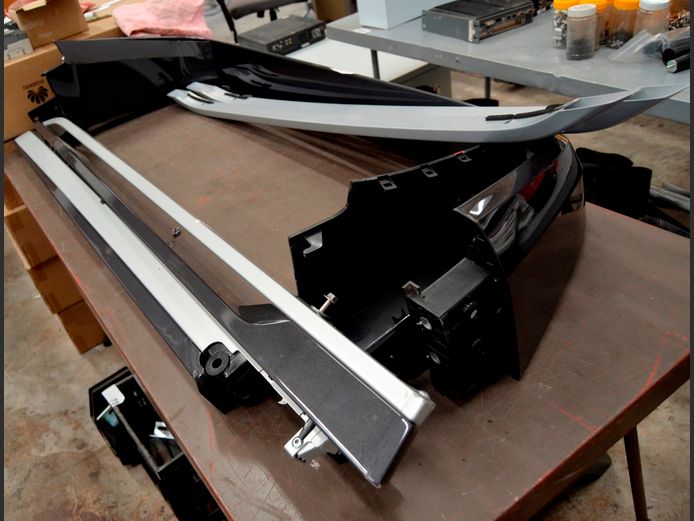 FORD WILDTRACK SPOILER & ROOF RAILS