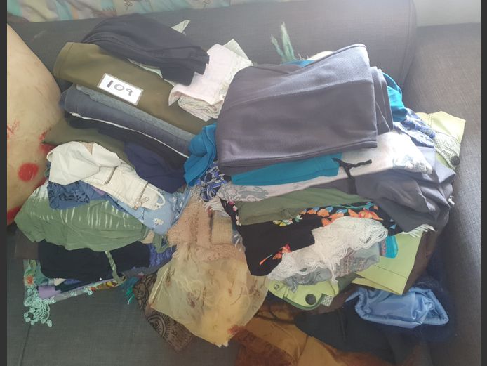 ASSORTED LADIES CLOTHING