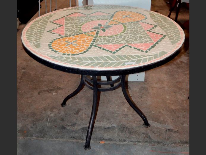 WROUGHT IRON MOSAIC TOP CIRCULAR 4-SEATER TABLE, 92cm Diameter x 68cm High