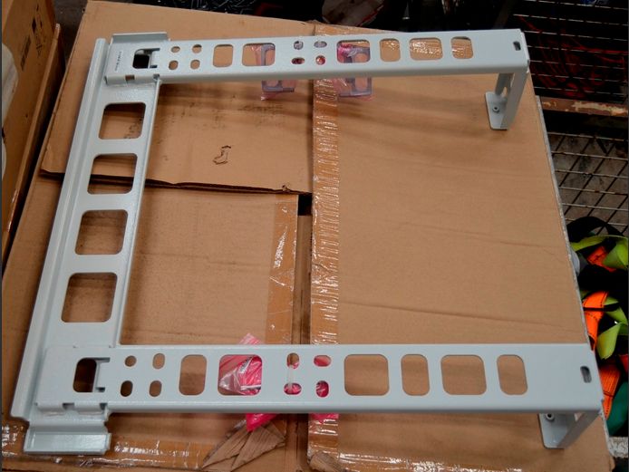 HEAVY DUTY WALL BRACKET WITH BOX, 69 x 67cm