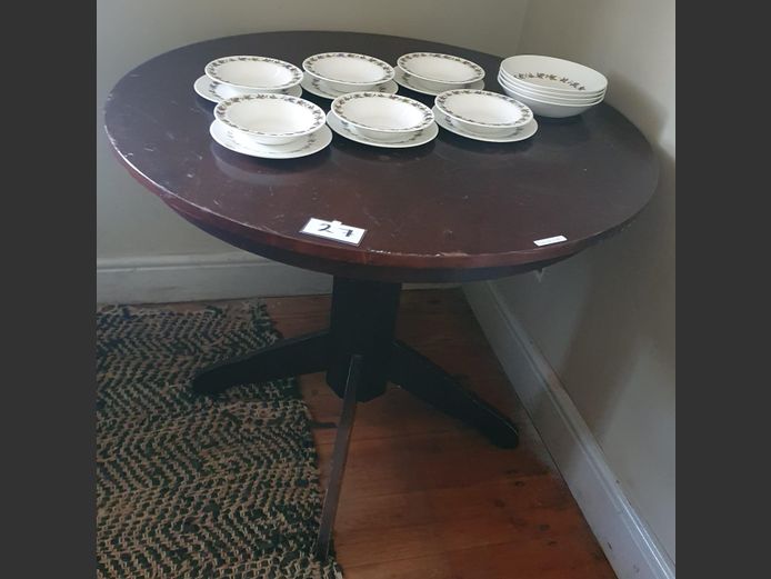 Sapele Mahogany Circular Occasional Table on Pedestal Base [Top needs some attention]