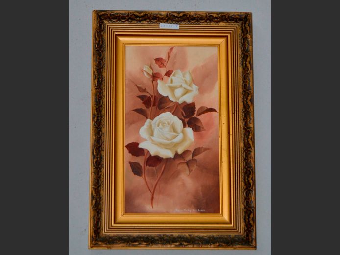 GILT FRAMED OIL ON CANVAS "ROSES" SIGNED ROSE-MARY HACKING, 39 x 21.5cm