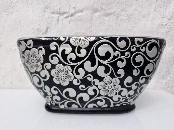 Chic Black Ceramic Planter with Silver Scroll & Flower Pattern
