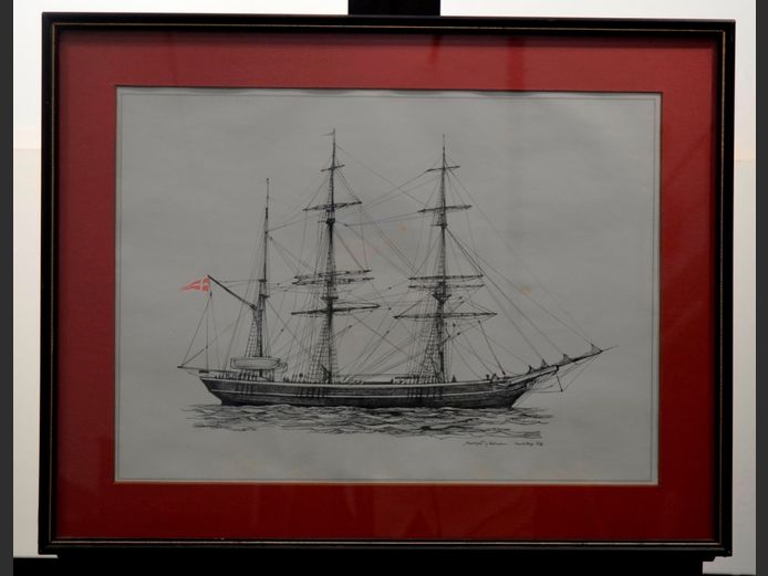 FRAMED PRINT OF A SAIL BOAT, 44.2 x 32cm