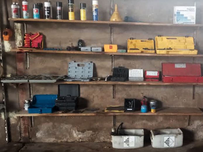 Socket, Easy out en Thread cutter