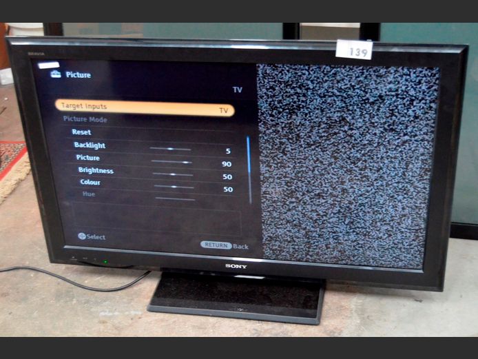SONY 40" LCD TV [Switches on] ### LICENCE PLEASE ###